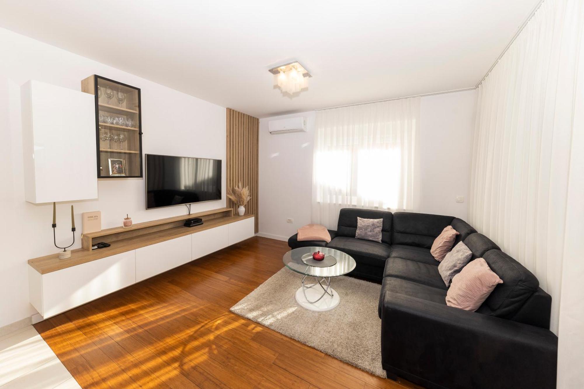 Apartment Matek Zara Esterno foto